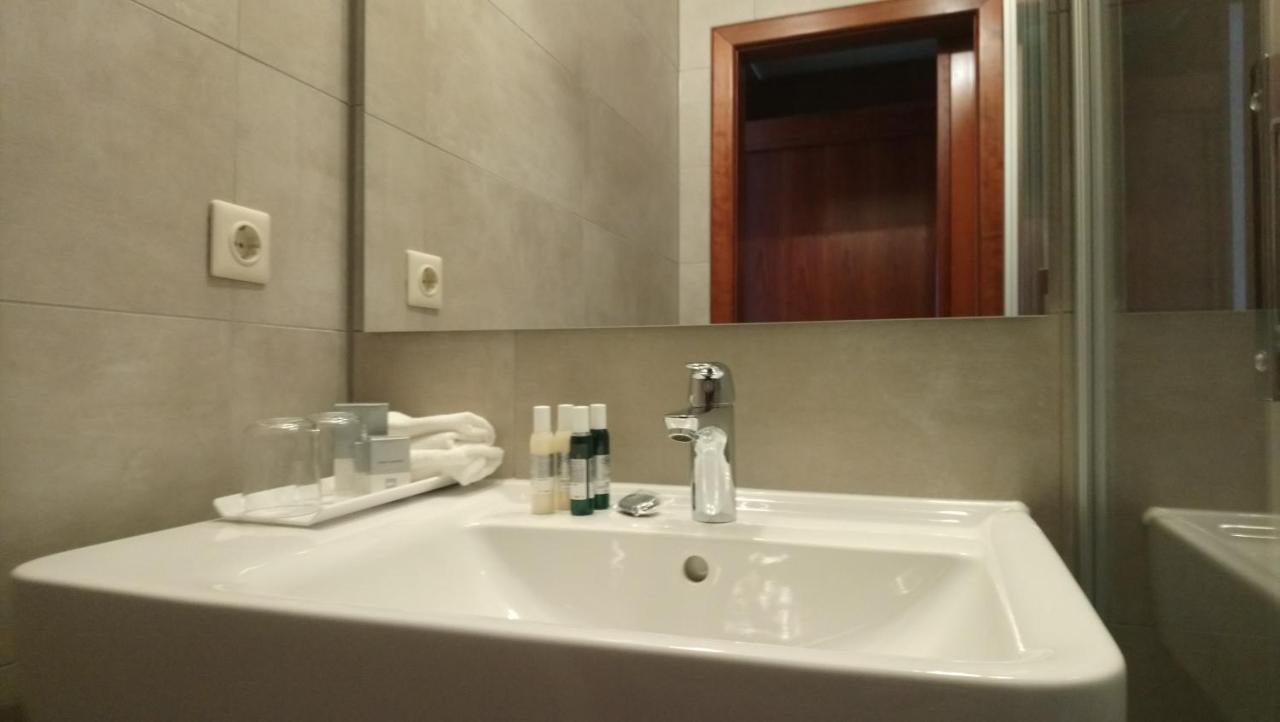 Kaefernberg - Weinhotel Алценау-ин-Унтерфранкен Екстериор снимка