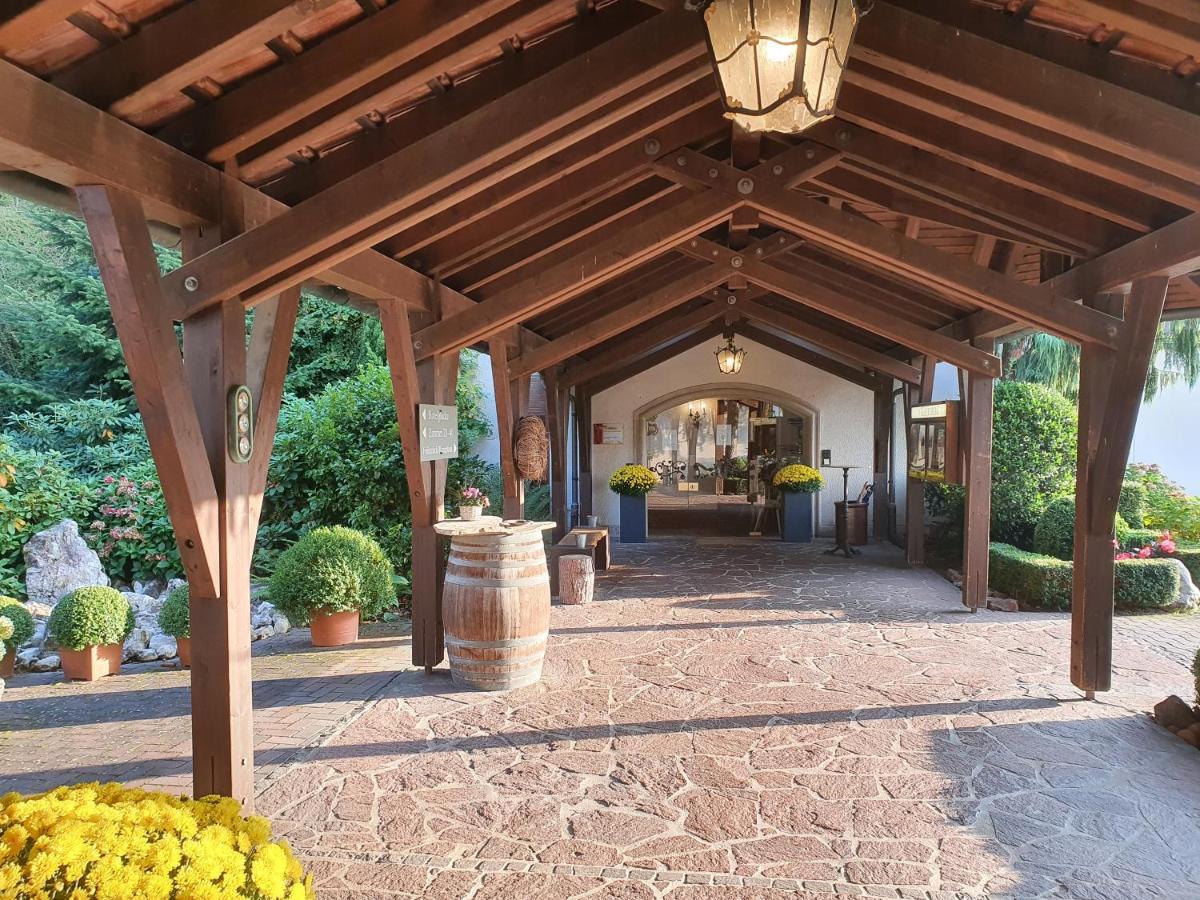 Kaefernberg - Weinhotel Алценау-ин-Унтерфранкен Екстериор снимка