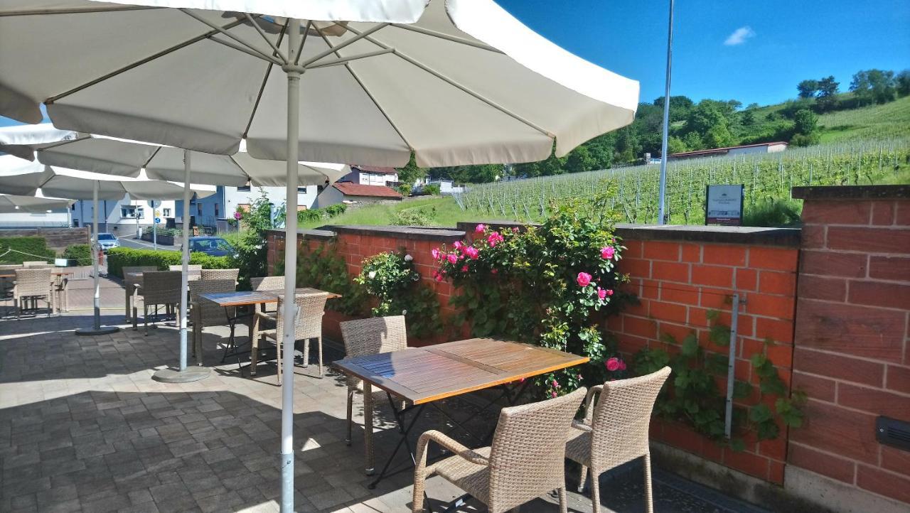 Kaefernberg - Weinhotel Алценау-ин-Унтерфранкен Екстериор снимка