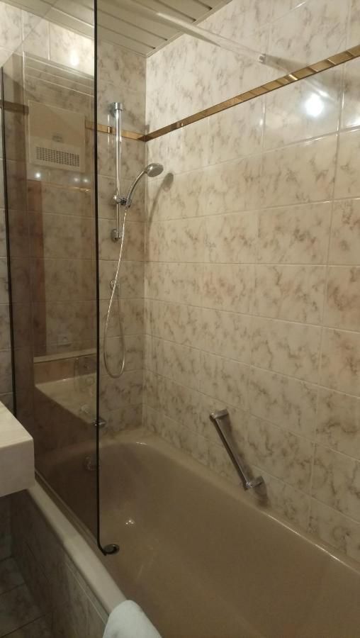 Kaefernberg - Weinhotel Алценау-ин-Унтерфранкен Екстериор снимка